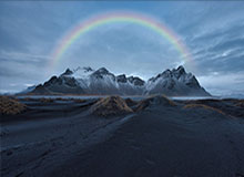 明星在深夜遭遇丑闻动情，樱桃视频全网炸锅，详情点击